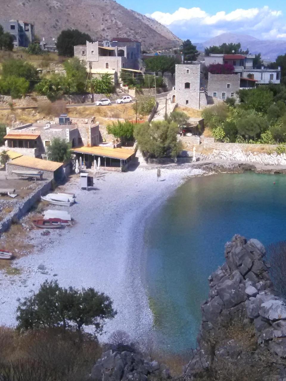 Ampelos Tower Kokkala Екстериор снимка